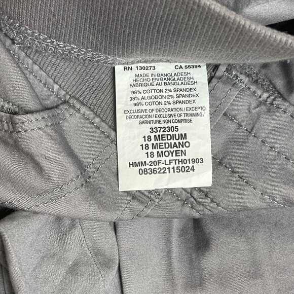 Lee Womens NWT Relaxed Fit Mid Rise Cargo Capri Pants Frost Grey Size 18 Medium - Picture 6 of 9
